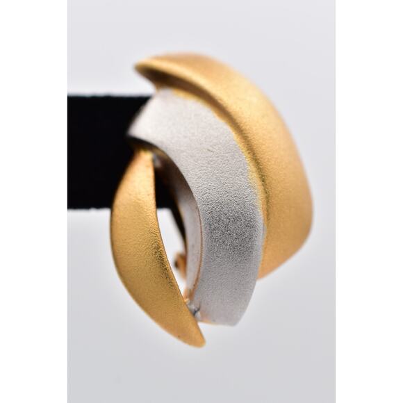 Lee Wolfe Vintage Clip On Earrings Brushed Gold Silver Satin Chunky Signed BinAV - Picture 7 of 12